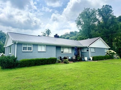 /international/us/147-walnut-street-pikeville-ky-110101306577/?lang=en