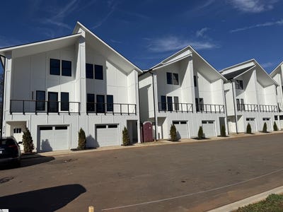 /international/us/212-ackert-way-greenville-sc-110106816268/