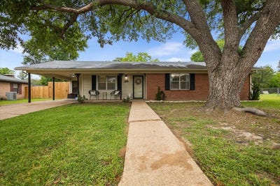 /international/us/2304-kaynell-drive-henderson-tx-110107804803/