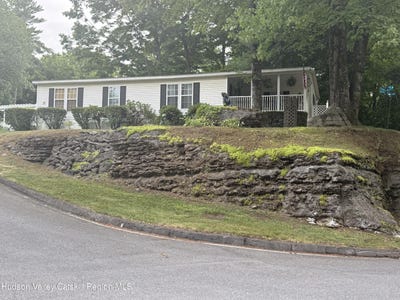 /international/us/600-e-chester-street-kingston-ny-110108982853/