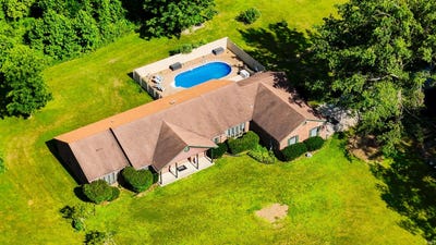 /international/us/544-s-pelzer-road-boonville-in-110100479657/