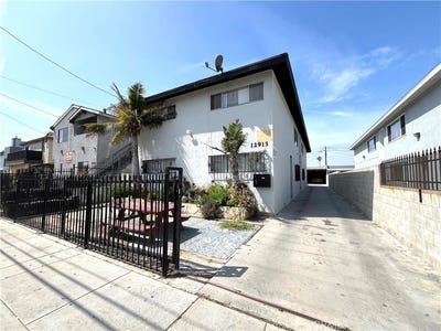 /international/us/12915-doty-avenue-hawthorne-ca-110120003161/