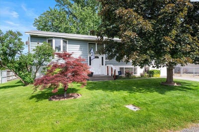 /international/us/219-s-olson-st-kennewick-wa-110108074693/