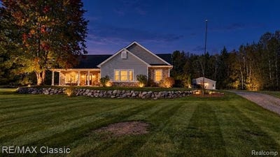 /international/us/12503-ridgecrest-lane-brighton-twp-mi-110120499002/