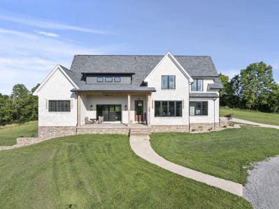 /international/us/68-buckettown-road-richmond-ky-110100422966/