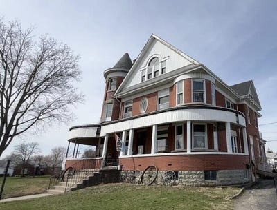 /international/us/518-jackson-street-saint-marys-oh-110105854994/