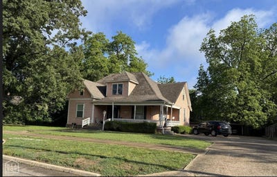 /international/us/622-w-oak-avenue-jonesboro-ar-110108984085/