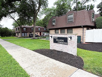 /international/us/114-hillside-avenue-barrington-il-110109166809/