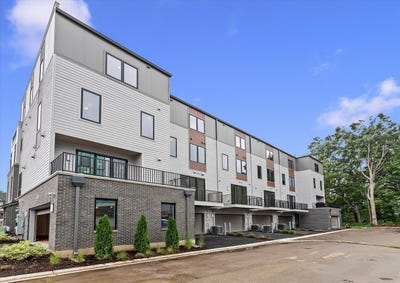 /international/us/2136-iron-ridge-lane-naperville-il-110110010285/