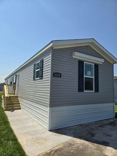 /international/us/4939-michigan-drive-superior-wi-110101316640/?lang=zh-cn