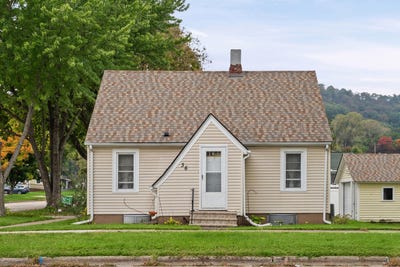 /international/us/36-elm-st-s-la-crescent-mn-110120082352/