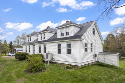 /international/us/3427-middle-road-sidney-me-110107988756/