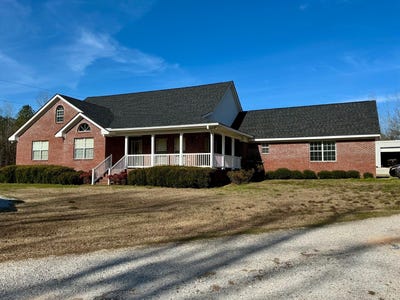 /international/us/8035-highway-86-carrollton-al-110105505492/