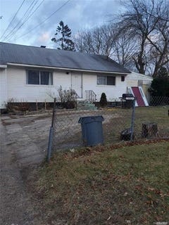 /international/us/833-doane-avenue-bellport-ny-110098049180/?lang=zh-tw