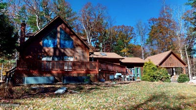 /international/us/143-foxcroft-drive-milford-pa-110107731501/