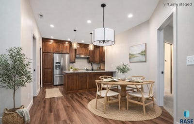 /international/us/8607-w-shoreline-pl-sioux-falls-sd-110106181711/