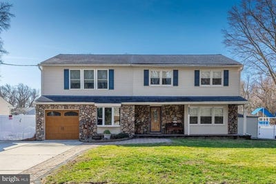 /international/us/240-lincoln-avenue-woodbury-heights-nj-110106461113/