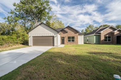 /international/us/921-putnam-sulphur-springs-tx-110120488766/