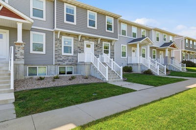 /international/us/147-wilder-place-ames-ia-110109420949/
