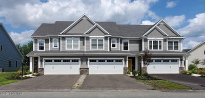 /international/us/32-priddle-lane-latham-ny-110108444470/