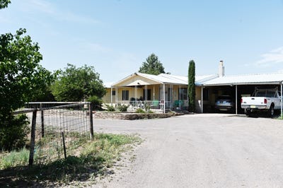 /international/us/1447-fatima-road-socorro-nm-110100354894/