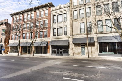 /international/us/112-w-washington-boulevard-fort-wayne-in-110108444030/