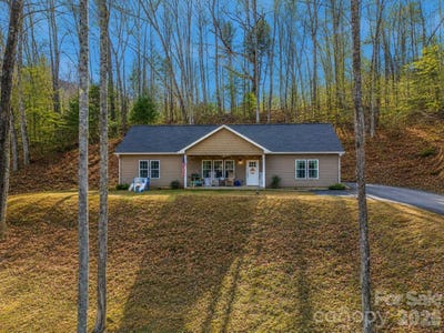 /international/us/201-woodhaven-estates-sylva-nc-110120558933/