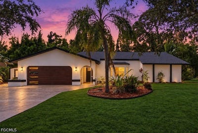/international/us/18682-spruce-drive-e-fort-myers-fl-110110398839/