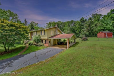 /international/us/28-dymond-hollow-road-falls-pa-110101347774/?lang=zh-tw