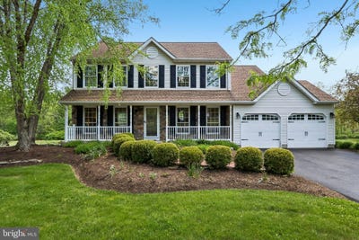 /international/us/116-longwood-circle-doylestown-pa-110108382569/