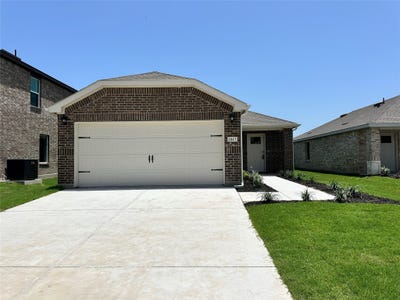 /international/us/1817-teton-drive-blue-ridge-tx-110109158811/