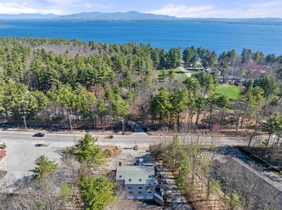 /international/us/2679-lake-shore-road-gilford-nh-110107543936/
