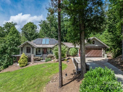 /international/us/29-spanish-oak-drive-asheville-nc-110094013149/