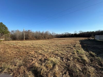 /international/us/3560-cedar-grove-big-sandy-tn-110104972753/