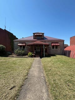 /international/us/809-marshall-st-mcmechen-wv-110110334750/