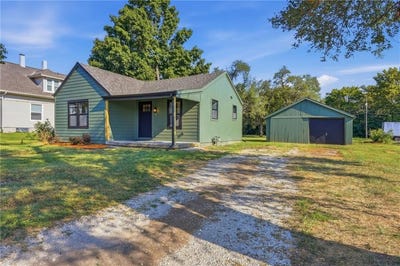 /international/us/168-w-north-street-peculiar-mo-110119737771/
