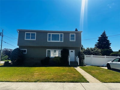/international/us/278-n-4th-street-bethpage-ny-110108854294/