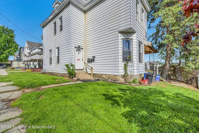 /international/us/1502-church-2nd-flr-avenue-scranton-pa-110107611491/