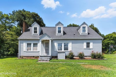/international/us/125-barnes-lane-strawberry-plains-tn-110101090223/?lang=zh-cn