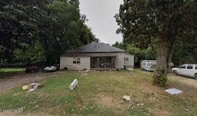 /international/us/309-n-grayson-street-newbern-tn-110101161837/