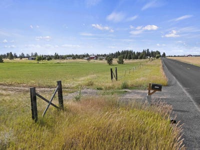 /international/us/13952-n-dover-rd-nine-mile-falls-wa-110106553374/