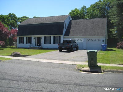 /international/us/131-ashley-road-bristol-ct-110108504188/