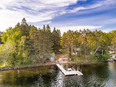 /international/us/15983-county-road-55-nashwauk-mn-110108408534/