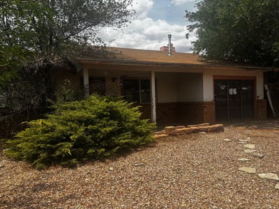 /international/us/1208-franciscan-avenue-grants-nm-110101027734/?lang=zh-tw