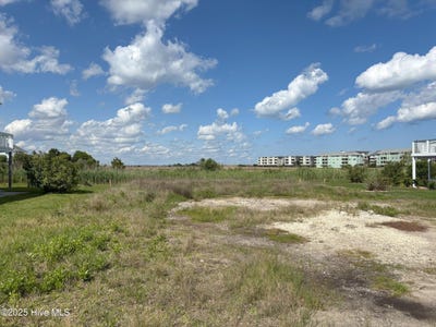 /international/us/116-virginia-carolina-beach-nc-110107555017/