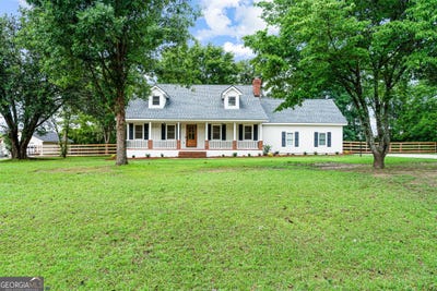 /international/us/213-tucker-road-warner-robins-ga-110108359272/