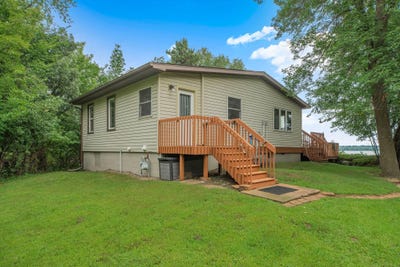 /international/us/11980-w-lake-road-rice-mn-110101892416/