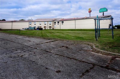 /international/us/0-n-outer-road-st-james-mo-110099270701/