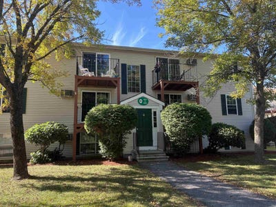 /international/us/606-white-cedars-boulevard-portsmouth-nh-110108572082/