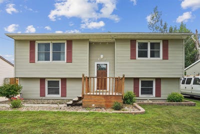/international/us/1312-roosevelt-street-waterloo-ia-110109627954/